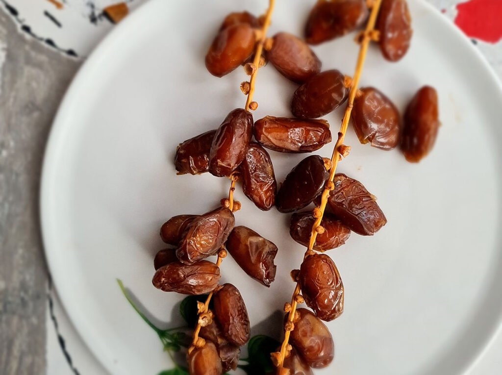 Hand Picked Dates